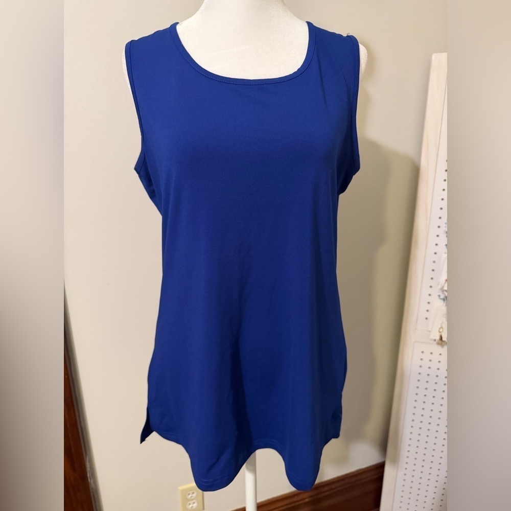 Vintage Magellan Outdoors Women's Royal Blue Tank Top